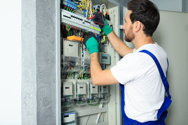 Best Electrical Contractors for Businesses  in Breese, IL